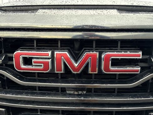 Used 2023 GMC Sierra 1500 AT4 w/ AT4 Premium Package image 32