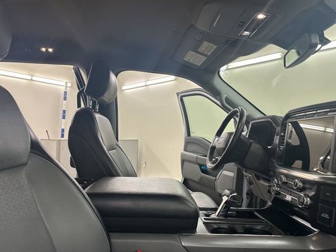 Used 2021 Ford F150 Lariat image 22