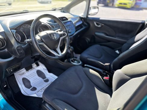 Used 2013 Honda Fit Sport image 3