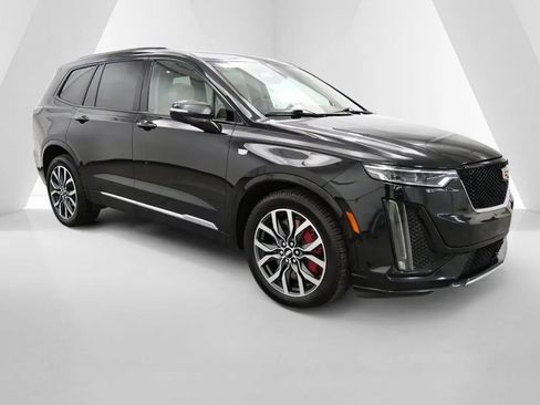 Used 2023 Cadillac XT6 Sport w/ Platinum Package image 1