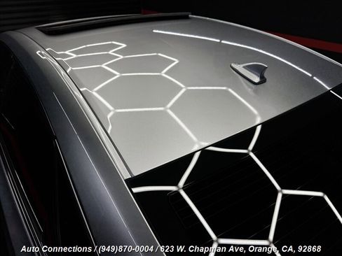 Used 2017 Toyota Avalon Limited w/ Carpet Mat Package image 35