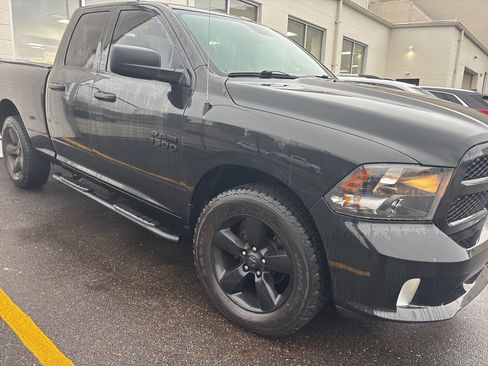 Used 2018 RAM 1500 Express w/ Express Value Package image 3