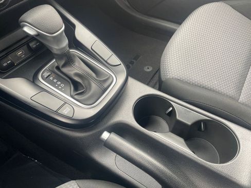 Used 2025 Kia Soul LX w/ LX Technology Package image 39