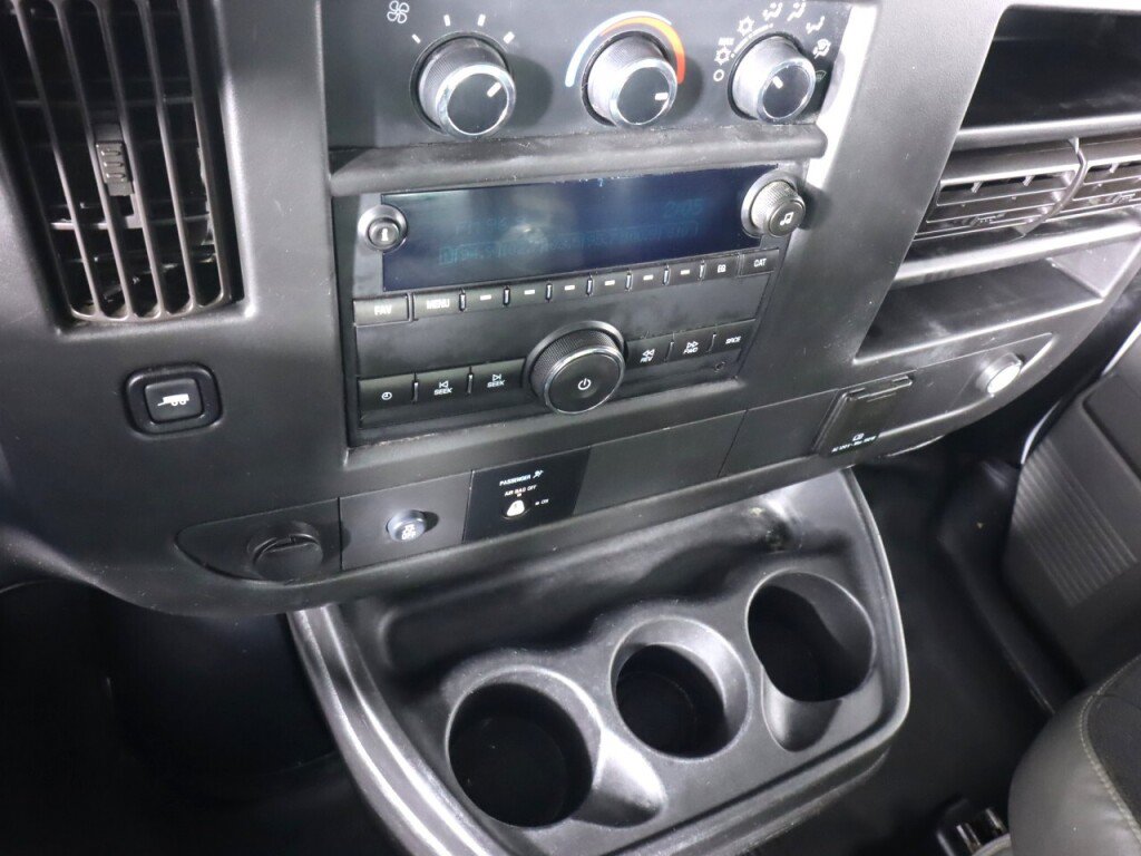 Used 2018 GMC Savana 2500 w/ Driver Convenience Package RWD image 14