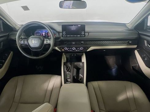 Used 2024 Honda Accord EX image 28