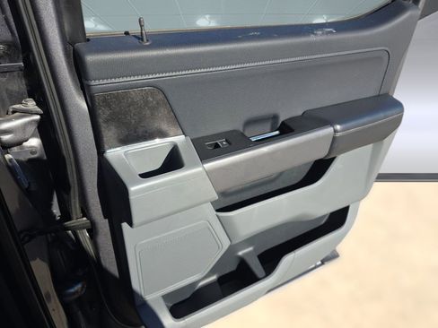 Used 2021 Ford F150 XLT w/ Equipment Group 302A High image 27