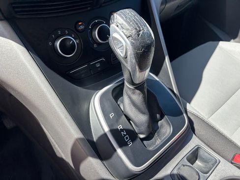 Used 2014 Ford Escape SE image 15