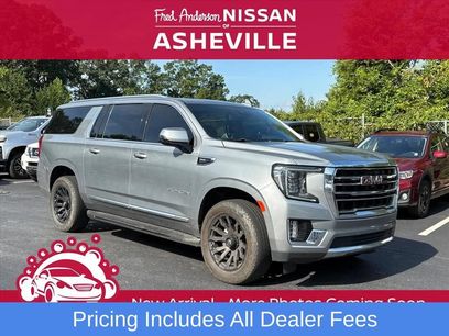 Used 2023 GMC Yukon XL SLT w/ SLT Premium Package