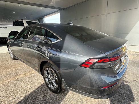 Used 2024 Honda Accord EX image 5