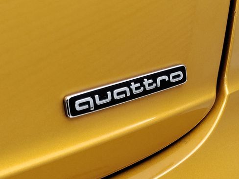 Used 2019 Audi Q8 Premium w/ Convenience Package image 22