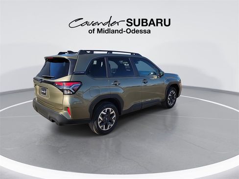 New 2026 Subaru Forester Premium image 8