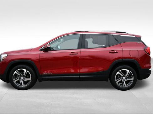Used 2020 GMC Terrain SLT w/ Preferred Package FWD image 4