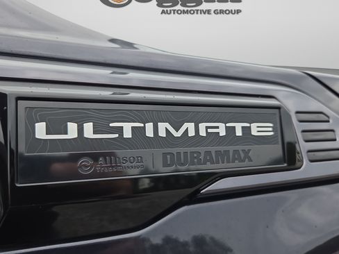Used 2024 GMC Sierra 3500 Denali Ultimate AWD/4WD image 34