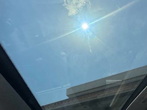 Used 2011 Mercedes-Benz S 550 4MATIC image 14