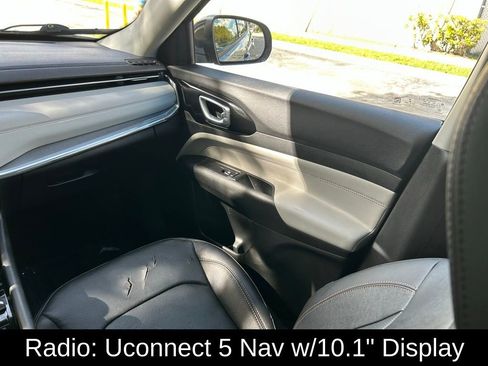 Certified 2022 Jeep Compass Limited w/ Elite Group image 10