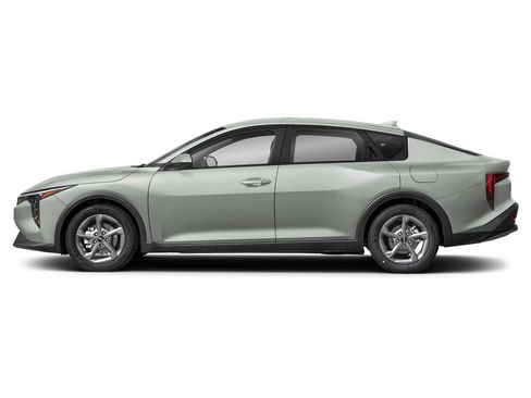 New 2026 Kia K4 FWD image 30