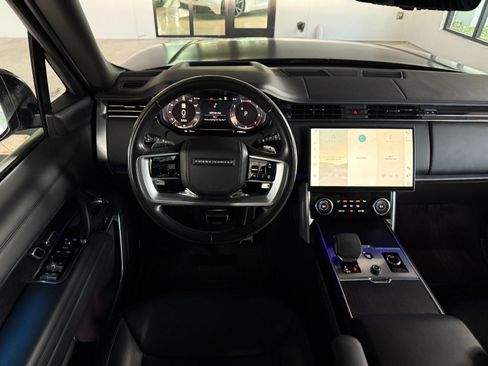 Used 2023 Land Rover Range Rover Long Wheelbase Autobiography AWD/4WD image 42