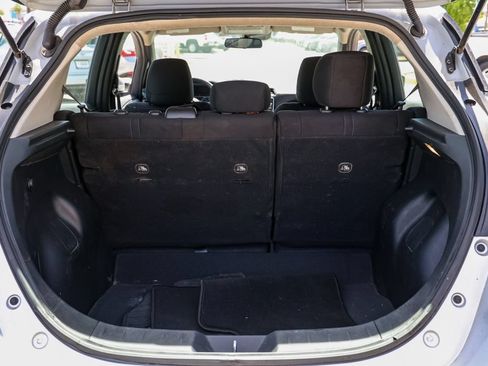 Used 2024 Nissan Leaf S FWD image 16