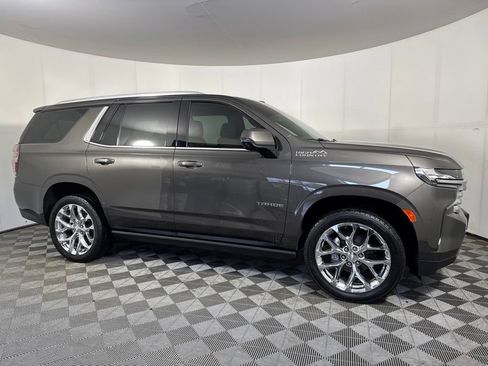 Used 2021 Chevrolet Tahoe High Country AWD/4WD image 9