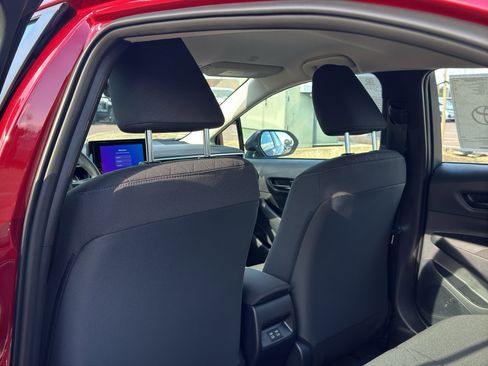 Used 2026 Toyota Corolla LE image 11