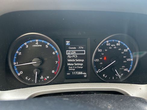 Used 2017 Toyota RAV4 LE w/ All Weather Liner Package AWD/4WD image 4