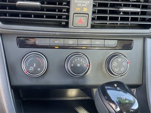 Used 2023 Volkswagen Jetta S image 14