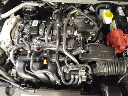 Used 2024 Nissan Sentra SV FWD image 30