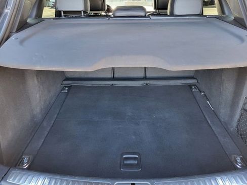 Used 2017 Porsche Macan image 12