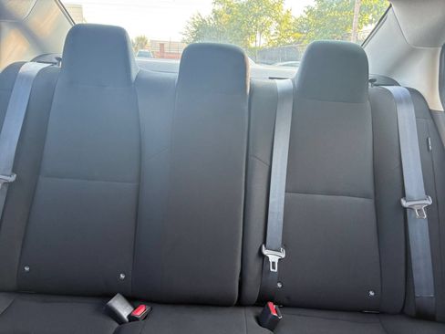 Used 2025 Nissan Sentra S FWD image 33