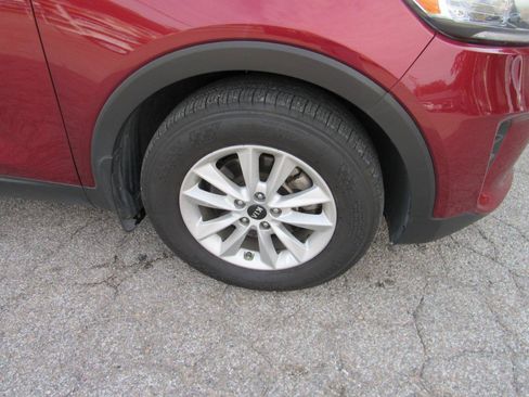 Used 2019 Kia Sorento AWD image 36