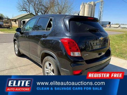 Used 2020 Chevrolet Trax LS w/ Tint and Cruise Package FWD image 5