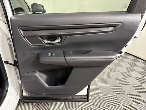 Used 2024 Honda CR-V EX image 19