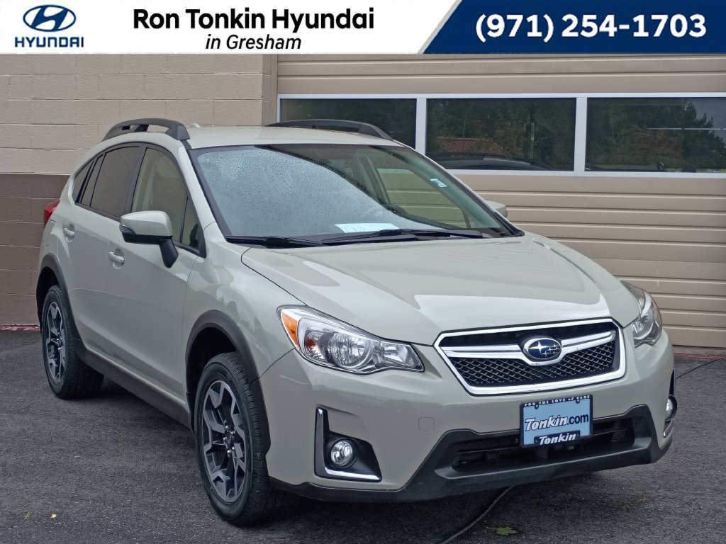 Used 2017 Subaru Crosstrek 2.0i Limited w/ Popular Package #2 AWD/4WD image 1