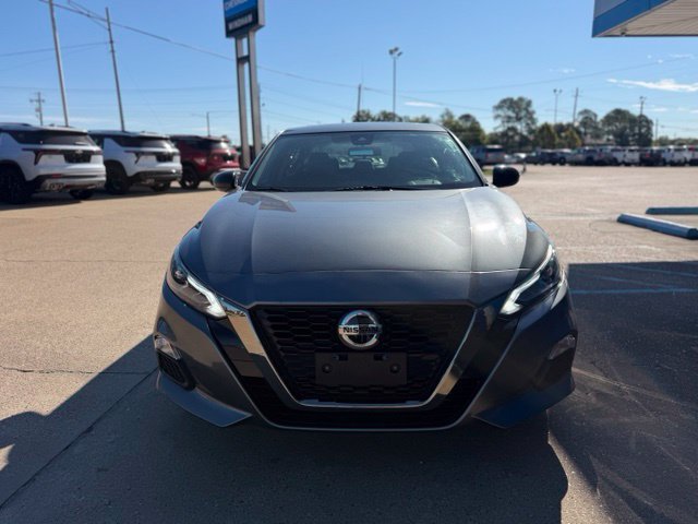 Used 2022 Nissan Altima 2.0 SR FWD image 3