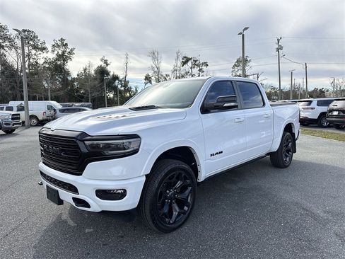 Used 2022 RAM 1500 Limited image 6