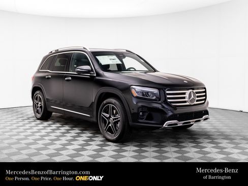 New 2026 Mercedes-Benz GLB 250 4MATIC image 8