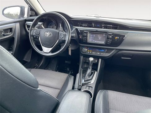 Used 2016 Toyota Corolla S image 10