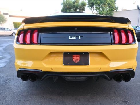 Used 2018 Ford Mustang GT image 10
