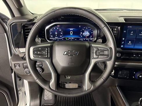 Used 2025 Chevrolet Silverado 1500 RST w/ All Star Edition Plus RWD image 16