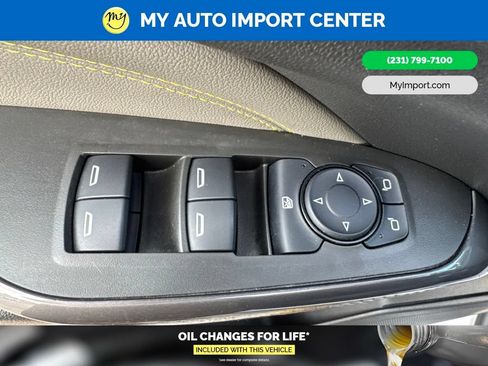 Used 2025 Chevrolet Trax ACTIV FWD image 11