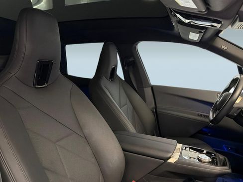 Certified 2023 BMW iX xDrive50 w/ Convenience Package image 32