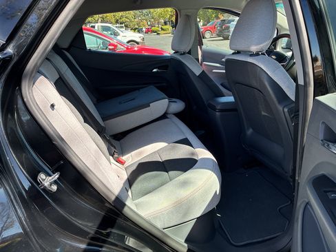 Used 2018 Chevrolet Bolt LT FWD image 45
