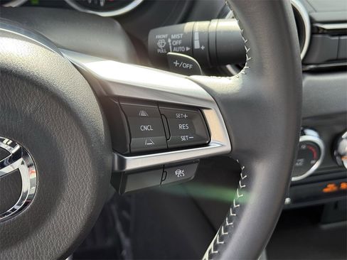 Used 2025 MAZDA MX-5 Miata RF Grand Touring image 21