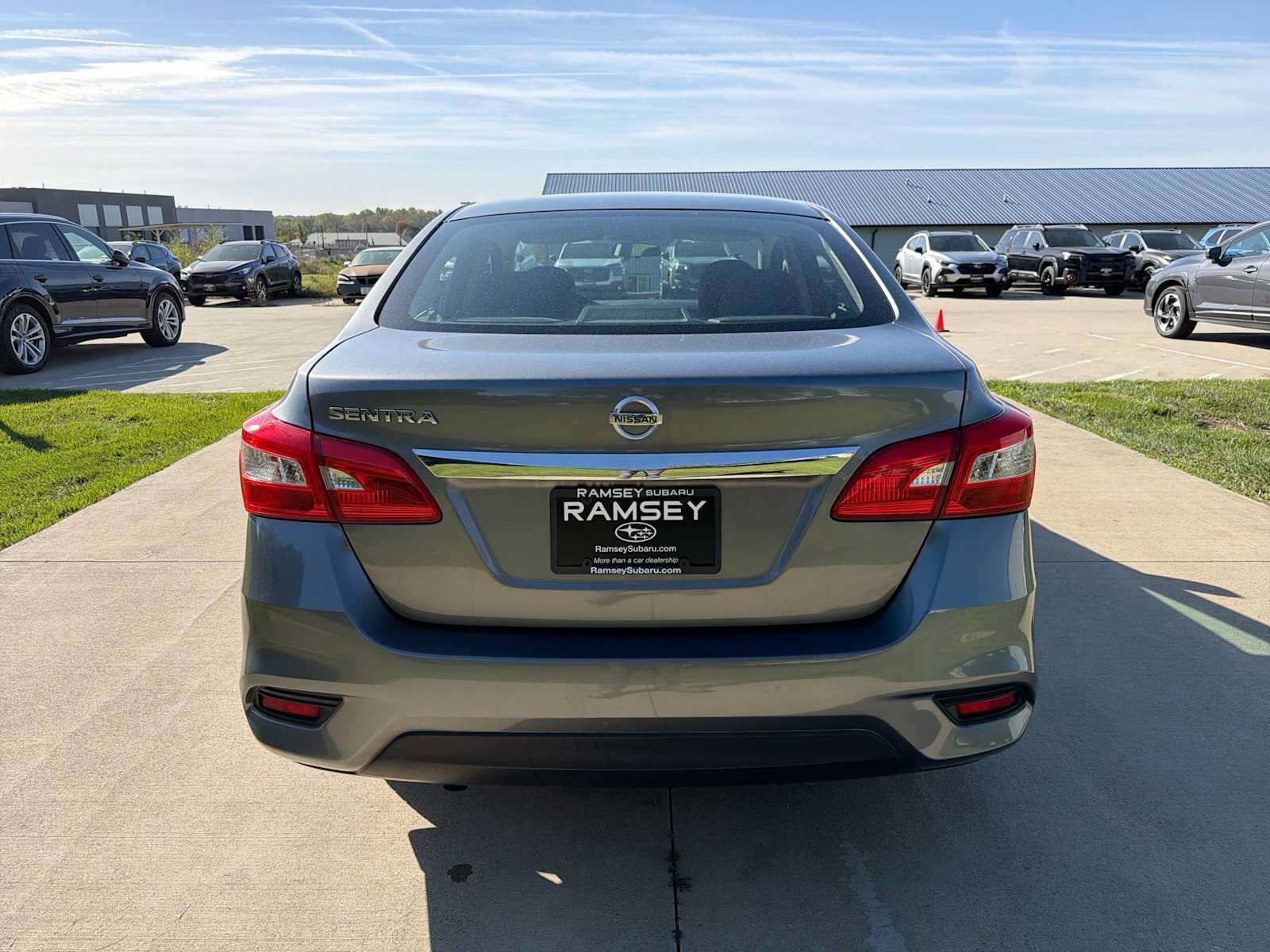 Used 2017 Nissan Sentra S FWD image 5
