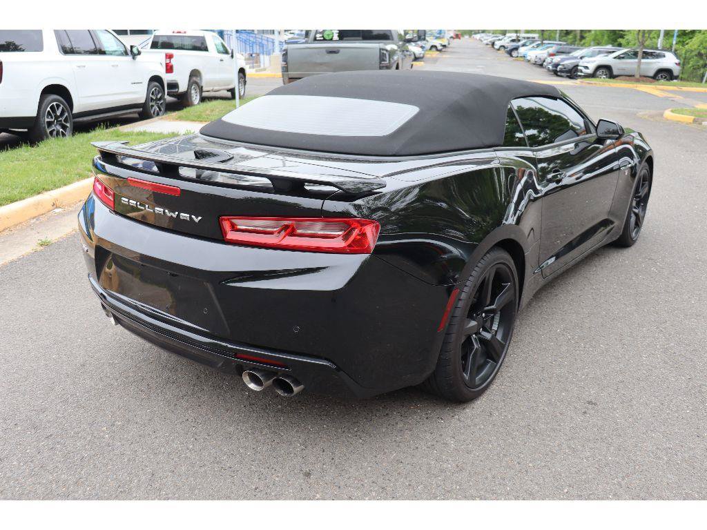 Used 2016 Chevrolet Camaro SS RWD image 7