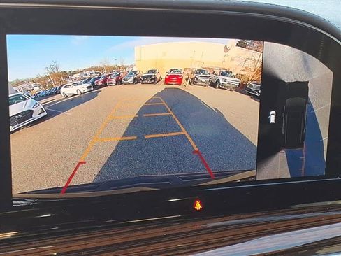 Used 2021 Cadillac Escalade Luxury image 15