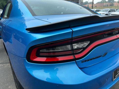 Used 2023 Dodge Charger SXT w/ Blacktop Package AWD/4WD image 38