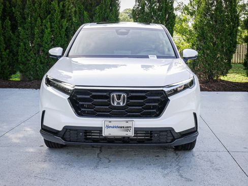 Used 2026 Honda CR-V EX-L image 3