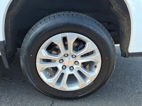 Used 2023 Chevrolet Silverado 1500 LTZ image 17