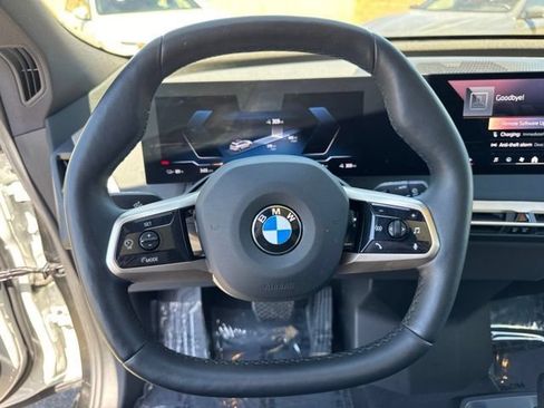 Used 2026 BMW iX xDrive60 w/ Climate Comfort Package AWD/4WD image 24